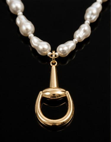Baroque Pearl Stirrup Necklace, Gold Equestrian Pendant Necklace, Horse Lover Jewelry, Elegant Rider Gift