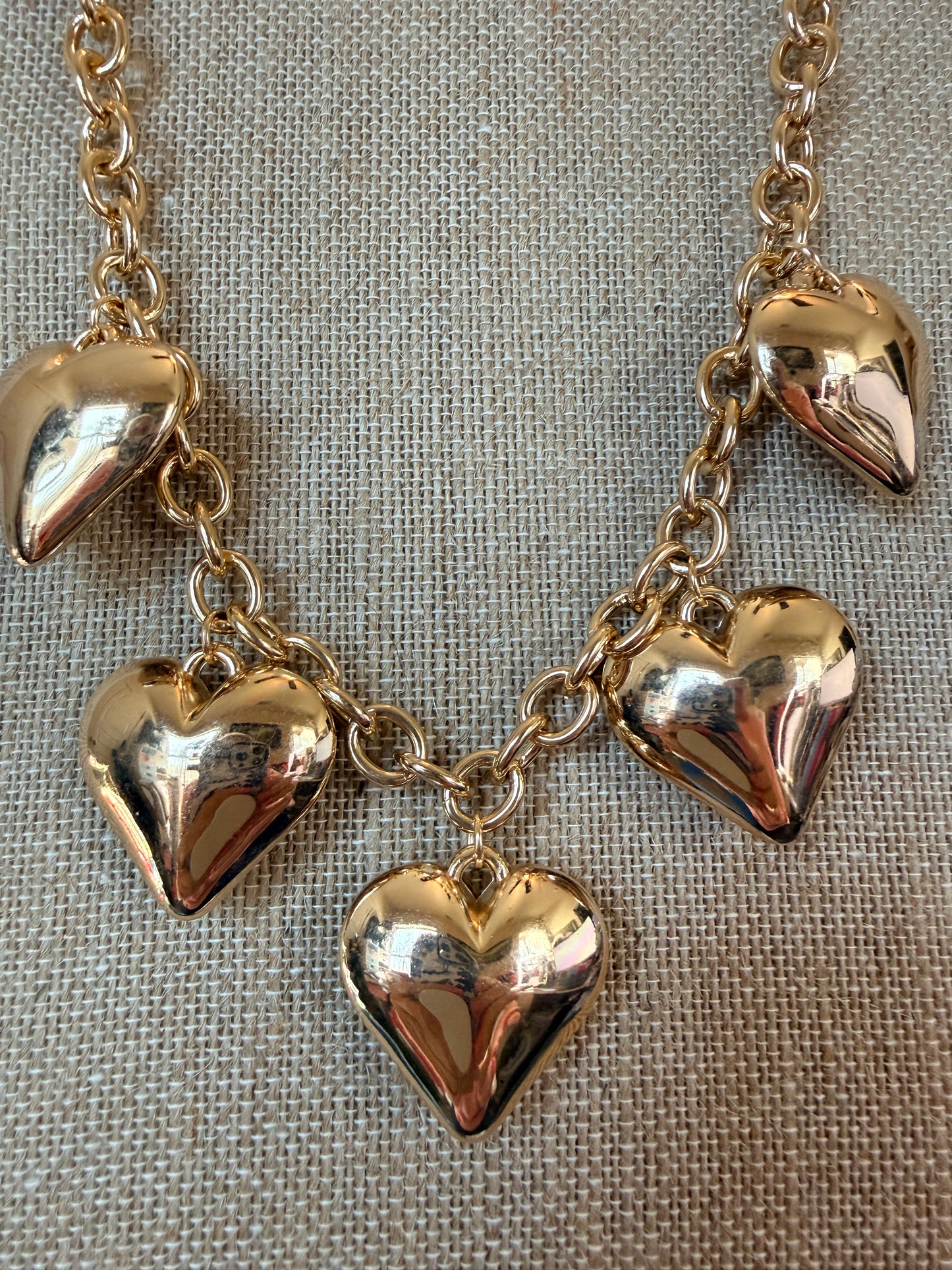 Bold Multiple Heart Pendant/Charm NecklaceGold t in one