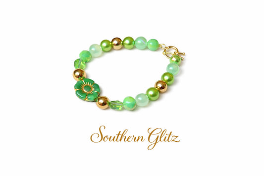 Spring Meadow Bloom Bracelet – Green Beaded Floral Charm Bracelet – Gold Accent Spring Jewelry – Handmade Nature Inspired Bracelet – Southern Glitz