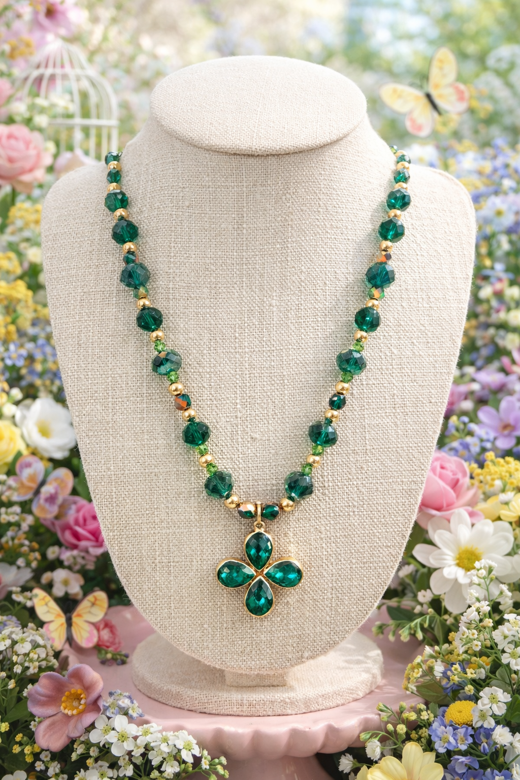Green Crystal Clover Necklace – Gold Beaded Statement Necklace – St. Patrick’s Day Jewelry – Spring Floral Jewelry – Southern Glitz