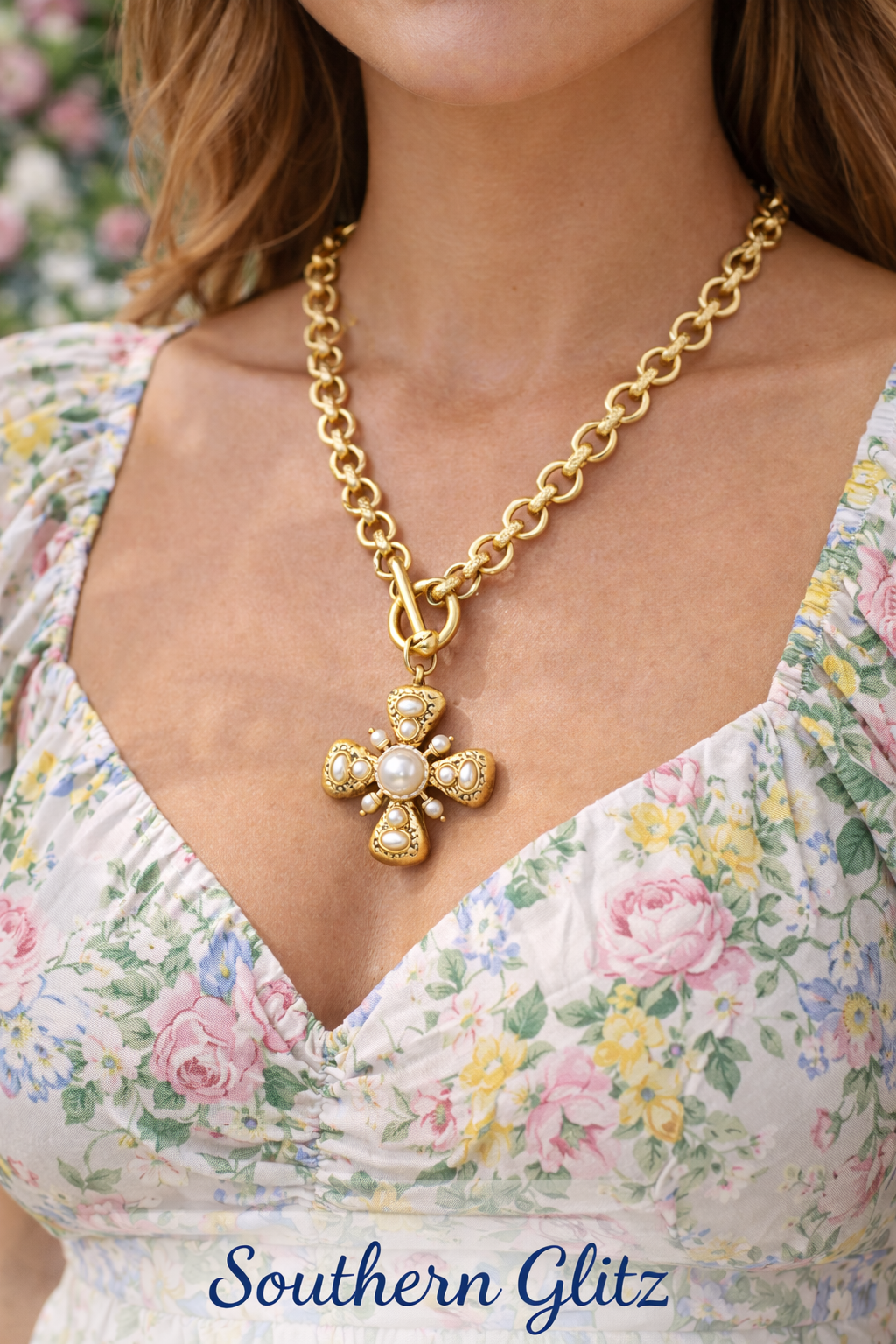 Gold Pearl Cross Necklace, Chunky Gold Chain Statement Necklace, Vintage Inspired Cross Pendant, Southern Style Jewelry, Elegant Gift for Her