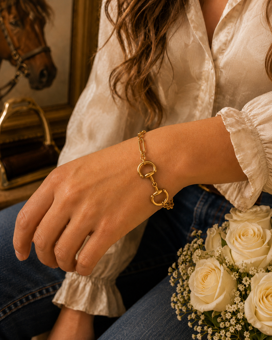 Gold Snaffle Bit Bracelet, Equestrian Horse Bit Jewelry, Adjustable Link Chain Bracelet, Horse Lover Gift, Riding Jewelry