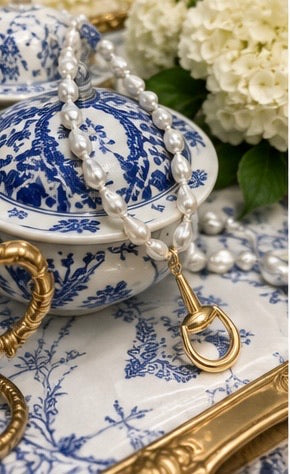 Baroque Pearl Stirrup Necklace, Gold Equestrian Pendant Necklace, Horse Lover Jewelry, Elegant Rider Gift