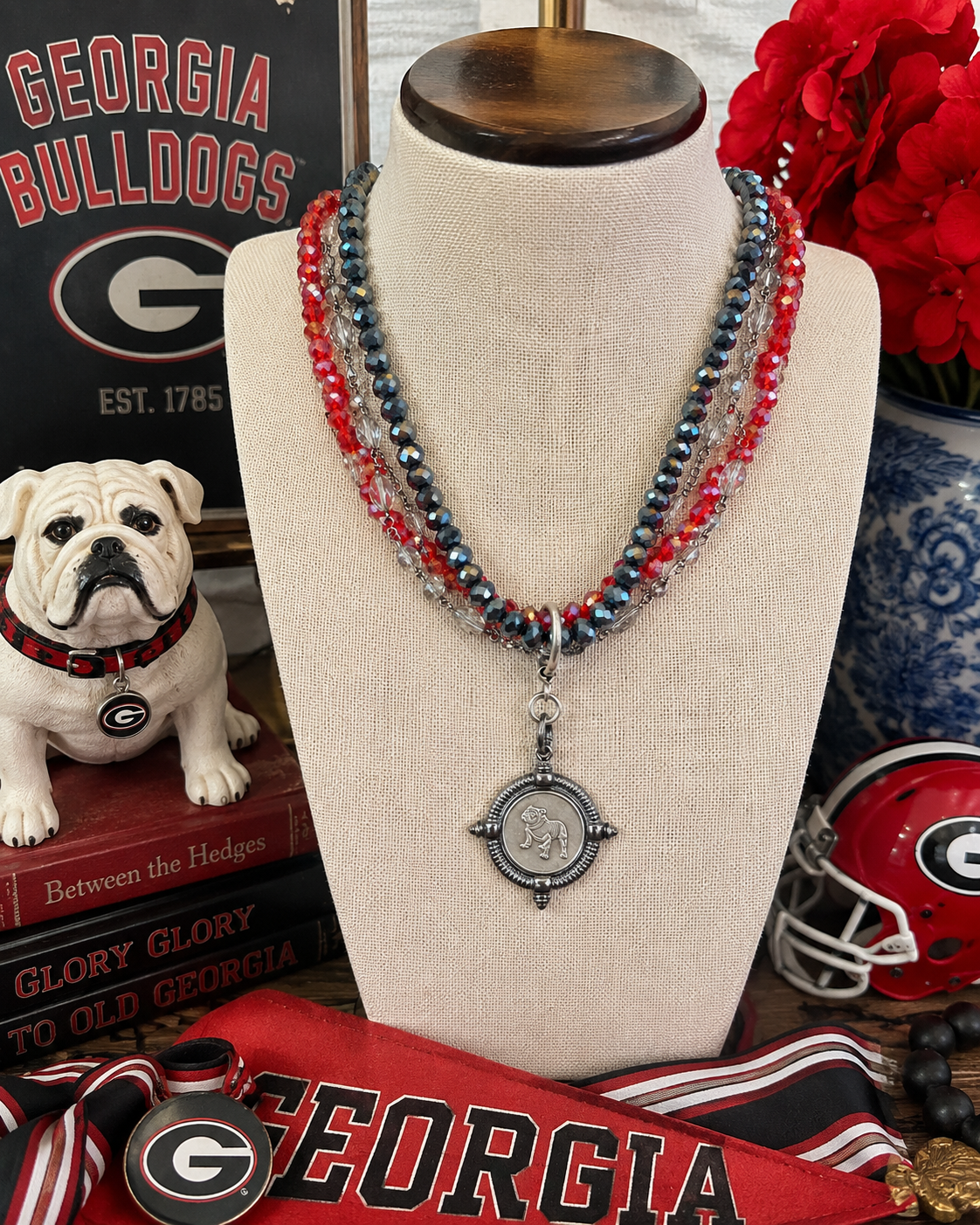 Georgia Bulldog Beaded Necklace, Red Black Game Day Necklace, Silver Bulldog Pendant, Georgia Fan Jewelry, Statement Necklace