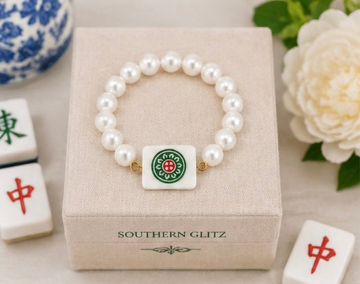 Pearl Mahjong Bracelet, Green Red Mahjong Tile Bracelet, Mahjong Lover Gift, Elegant Game Night Jewelry, Mahjong Player Bracelet