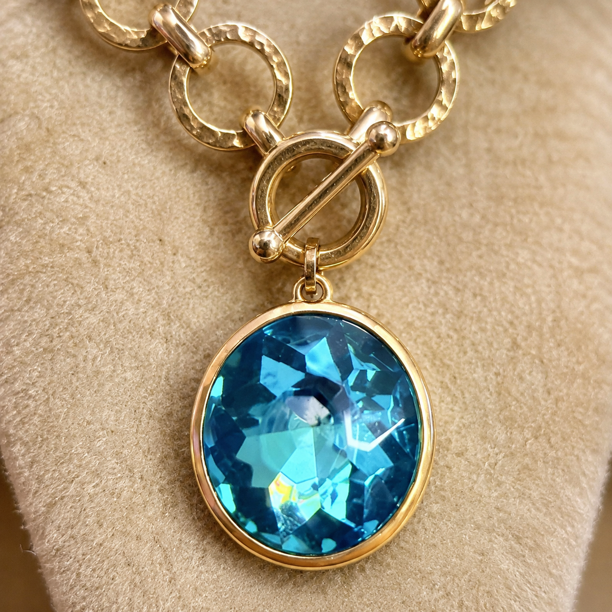 Turquoise Blue Crystal Pendant Necklace, Gold Tone Toggle Necklace, Statement Chain Jewelry, Elegant Boutique Necklace