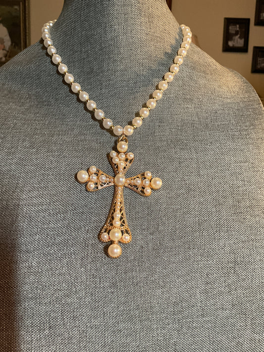 Pearl beaded necklace with a pearl bead, large cross pendant
